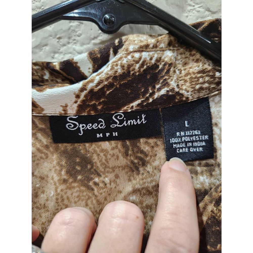 Speed limit MPH L blouse - Picture 7 of 7